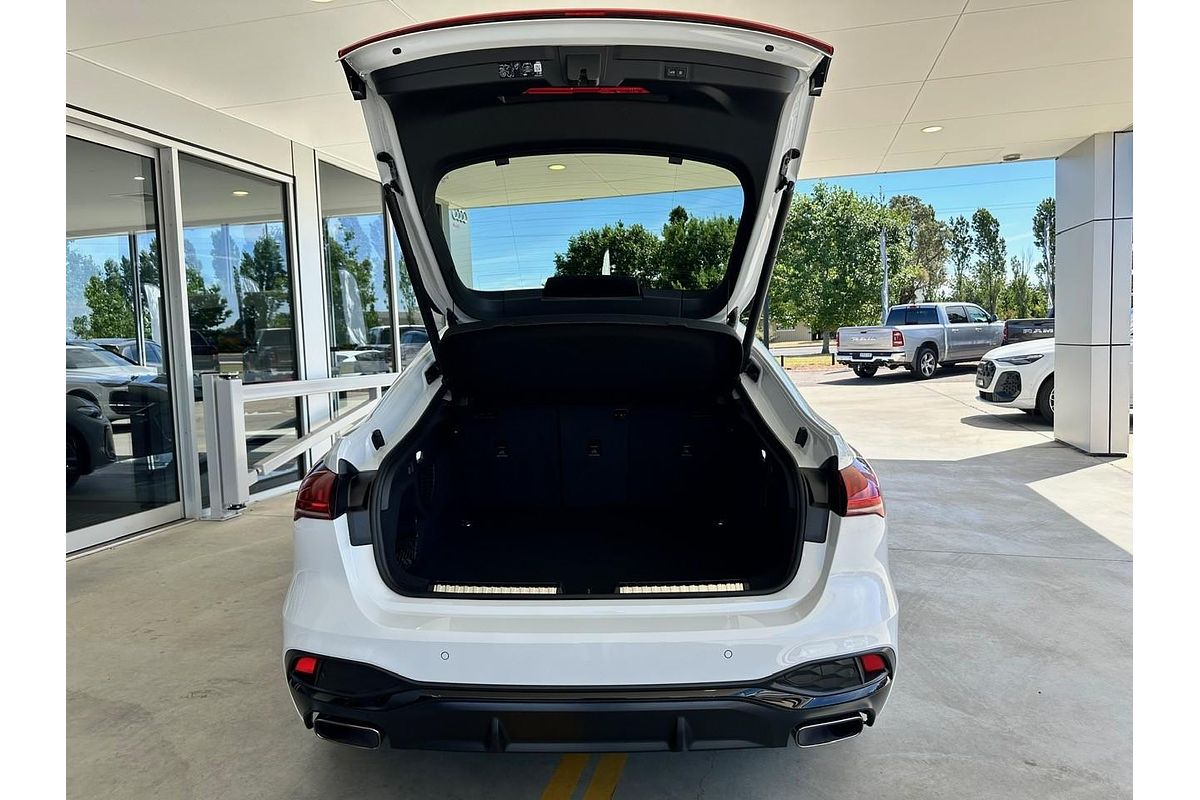 2025 Audi A5 TFSI 150kW S line B10