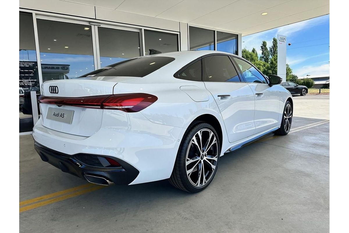 2025 Audi A5 TFSI 150kW S line B10