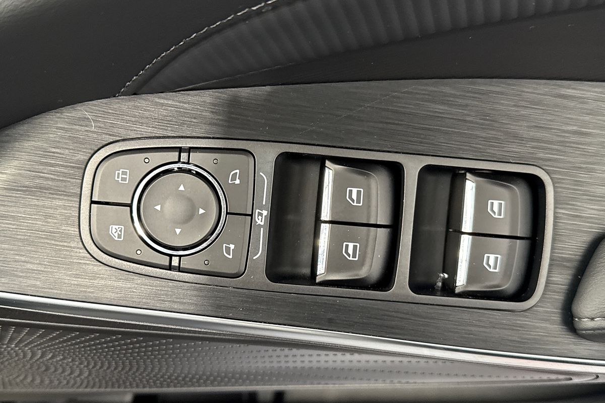 2025 GWM Haval H6 Ultra PHEV B01