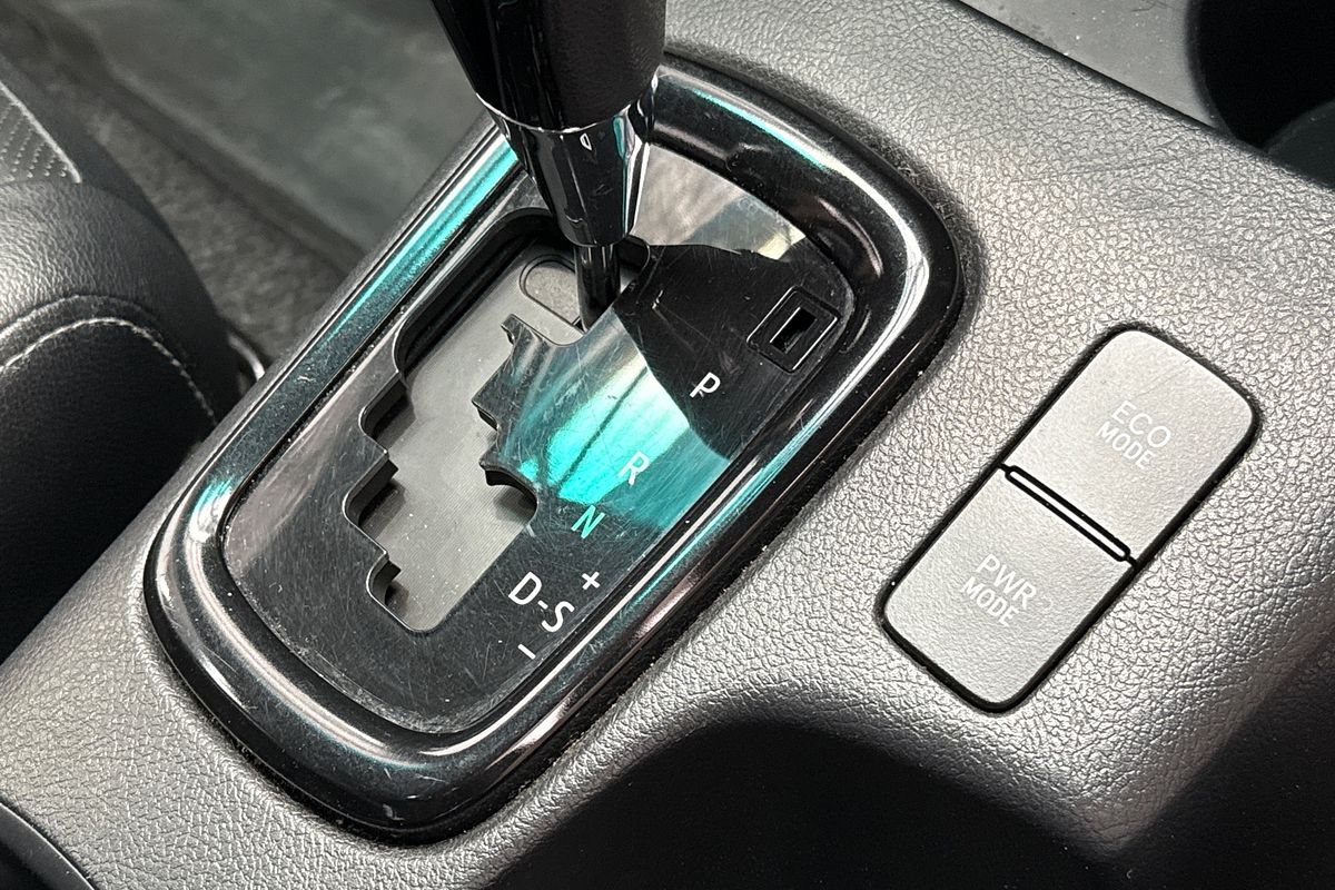 2018 Toyota Hilux Rugged X GUN126R 4X4