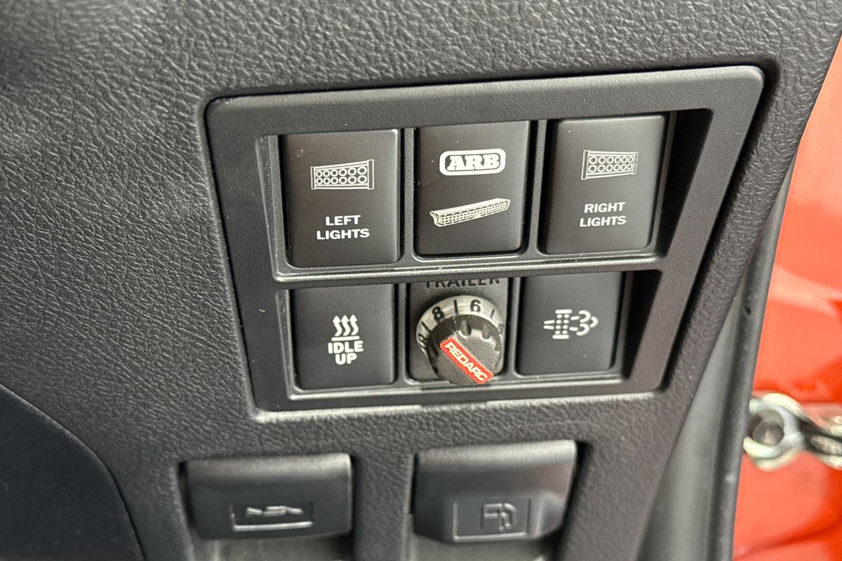 2018 Toyota Hilux Rugged X GUN126R 4X4