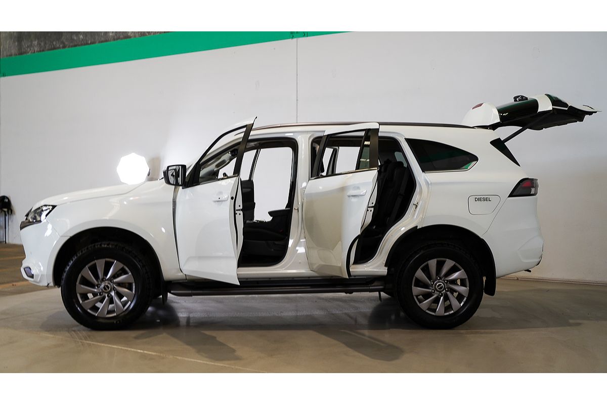 2023 Isuzu MU-X LS-U