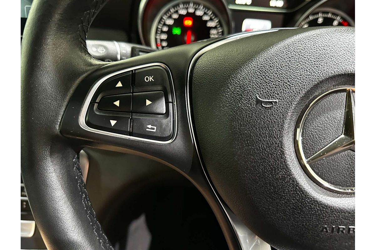 2017 Mercedes-Benz GLA-Class GLA180 X156