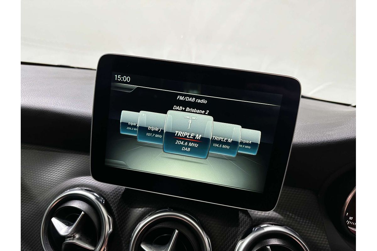 2017 Mercedes-Benz GLA-Class GLA180 X156