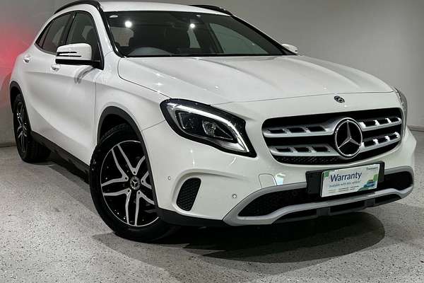 2017 Mercedes-Benz GLA-Class GLA180 X156