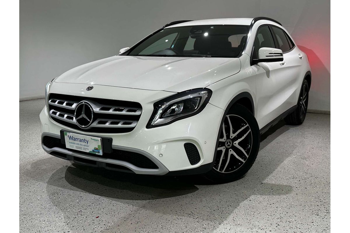 2017 Mercedes-Benz GLA-Class GLA180 X156