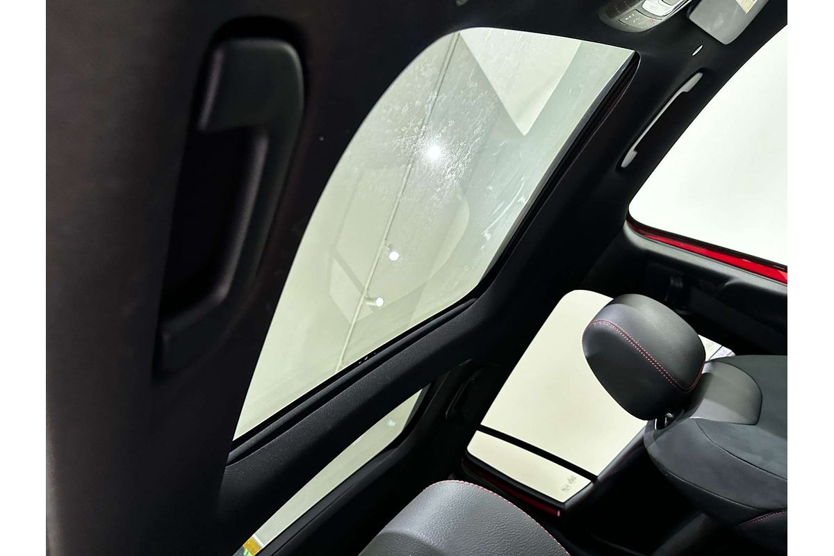 2021 Mercedes-Benz GLB-Class GLB200 X247