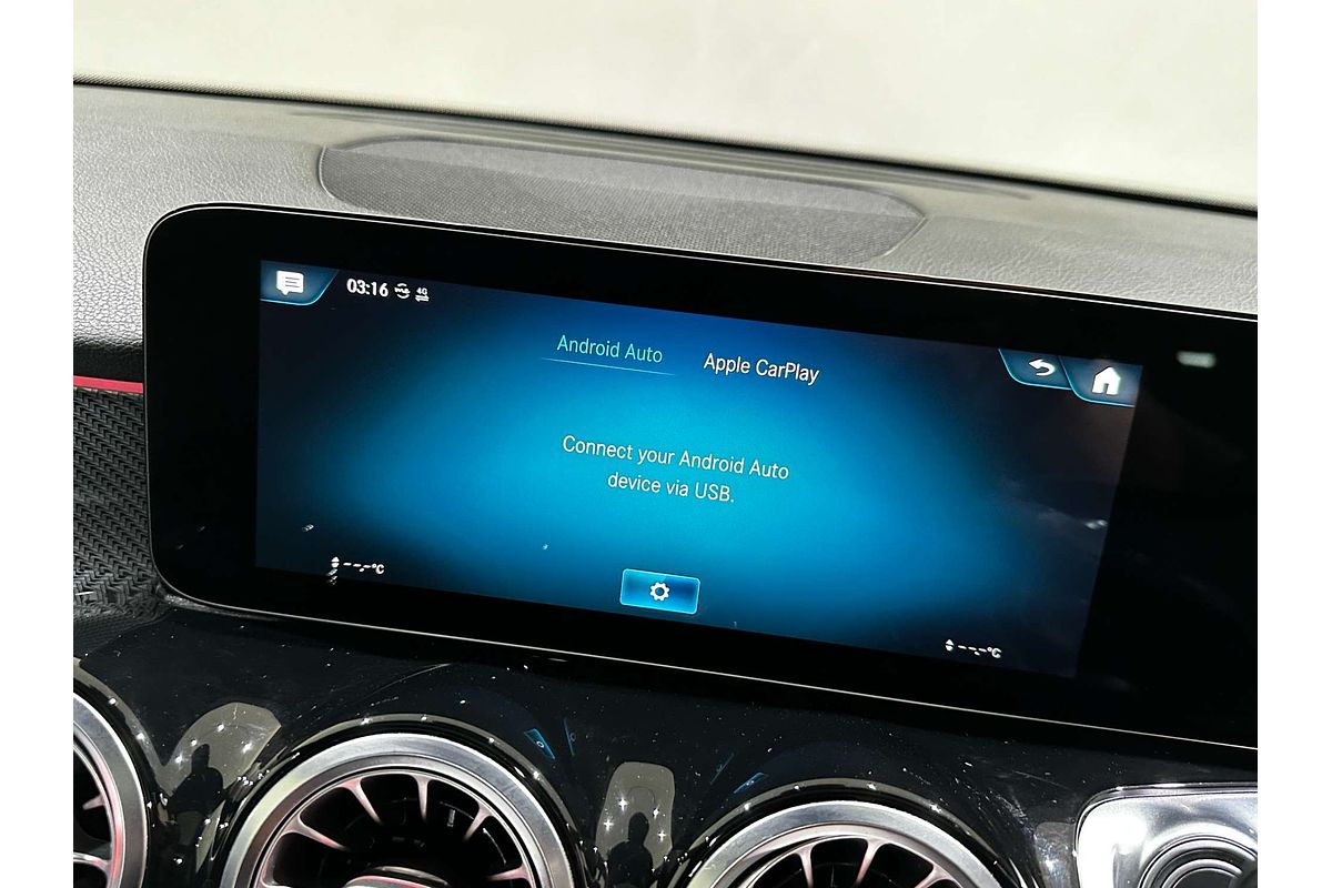 2021 Mercedes-Benz GLB-Class GLB200 X247