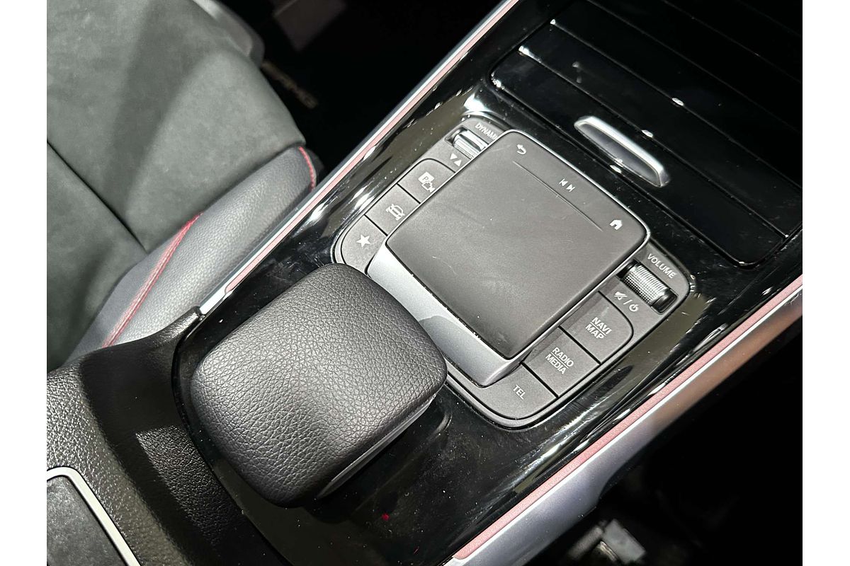 2021 Mercedes-Benz GLB-Class GLB200 X247