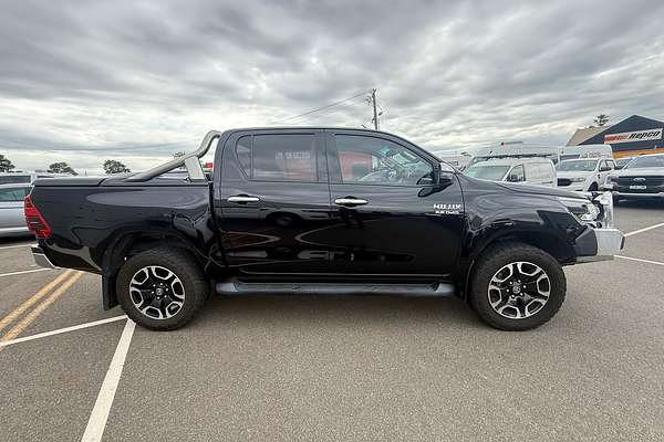 2020 Toyota Hilux SR5 GUN126R 4X4