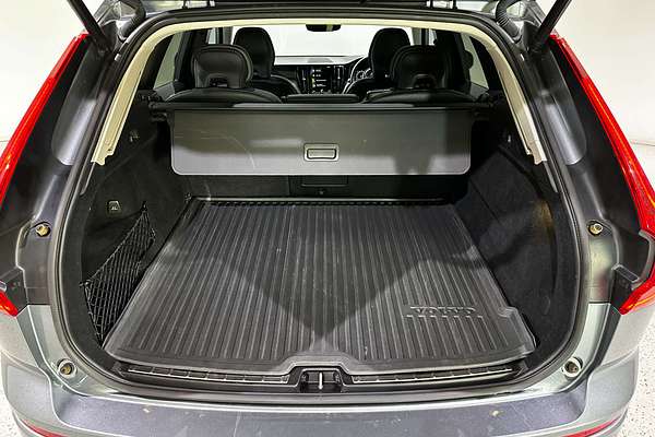 2021 Volvo XC60 D4 Inscription