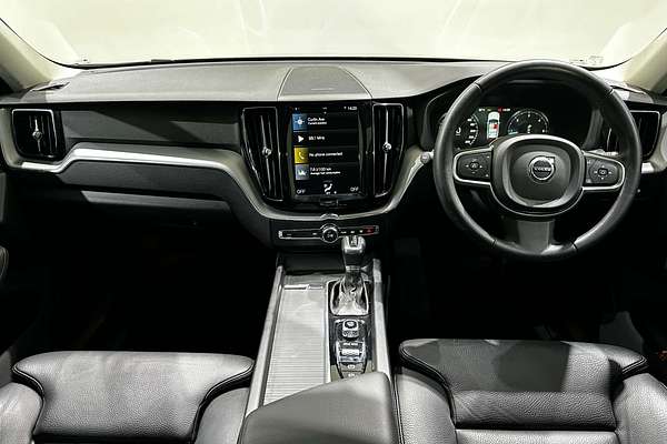 2021 Volvo XC60 D4 Inscription