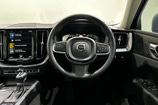 2021 Volvo XC60 D4 Inscription