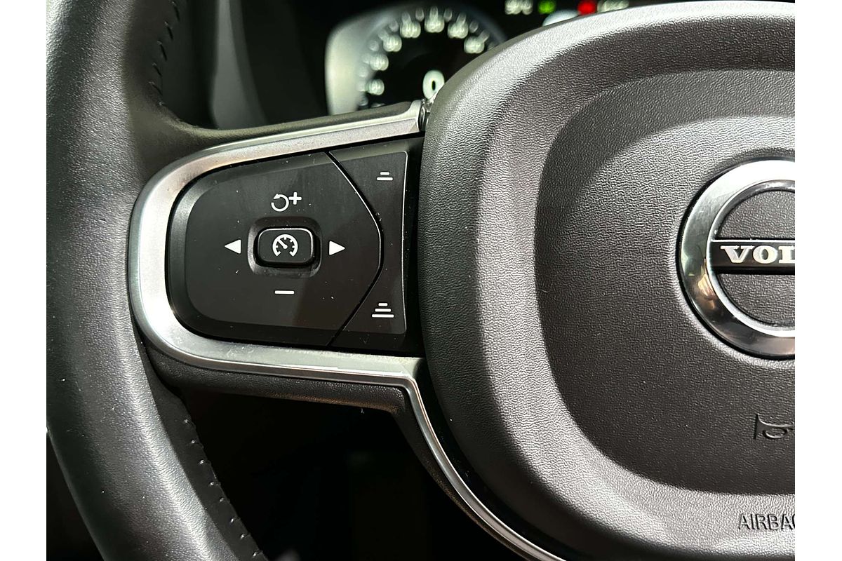 2021 Volvo XC60 D4 Inscription