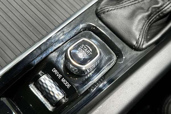 2021 Volvo XC60 D4 Inscription