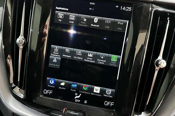 2021 Volvo XC60 D4 Inscription