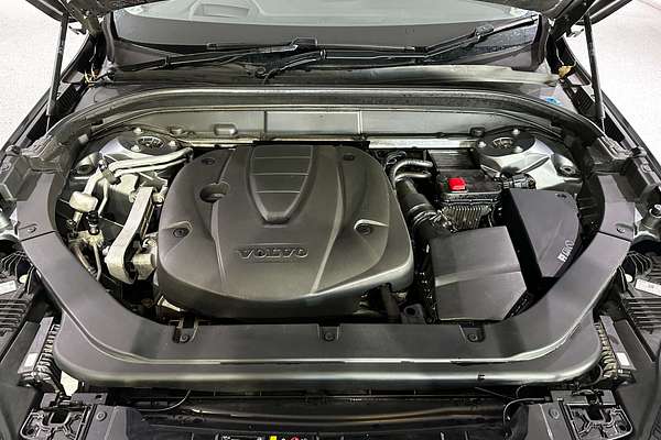 2021 Volvo XC60 D4 Inscription