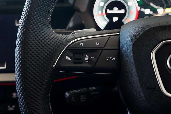 2025 Audi A3 35 TFSI S line GY