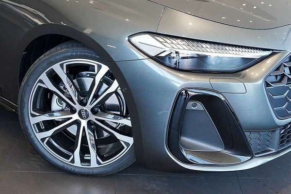 2025 Audi A5 TFSI 150kW S line B10