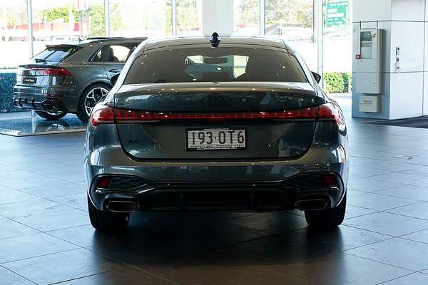 2025 Audi A5 TFSI 150kW S line B10