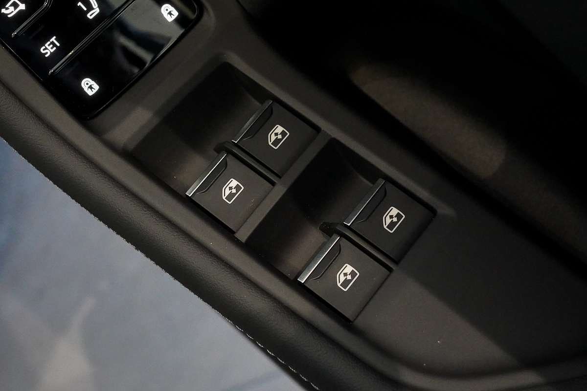 2025 Audi A5 TFSI 150kW S line B10