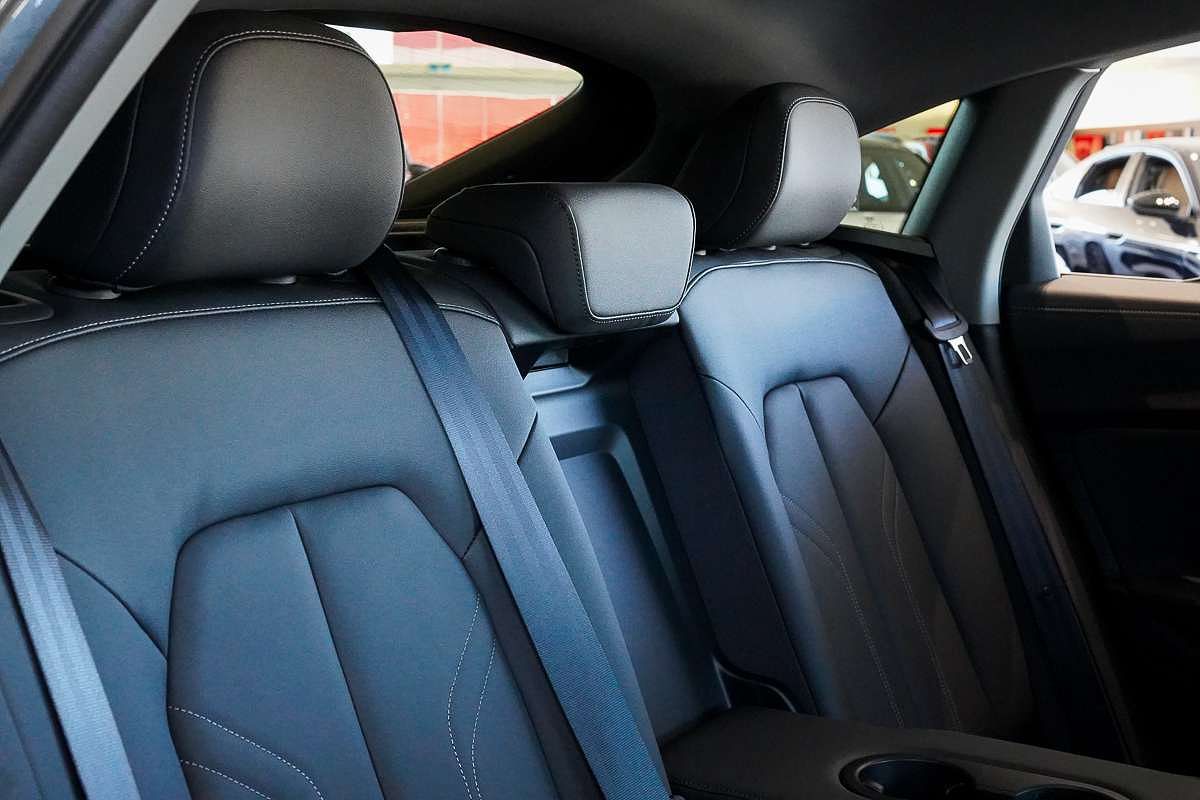 2025 Audi A5 TFSI 150kW S line B10