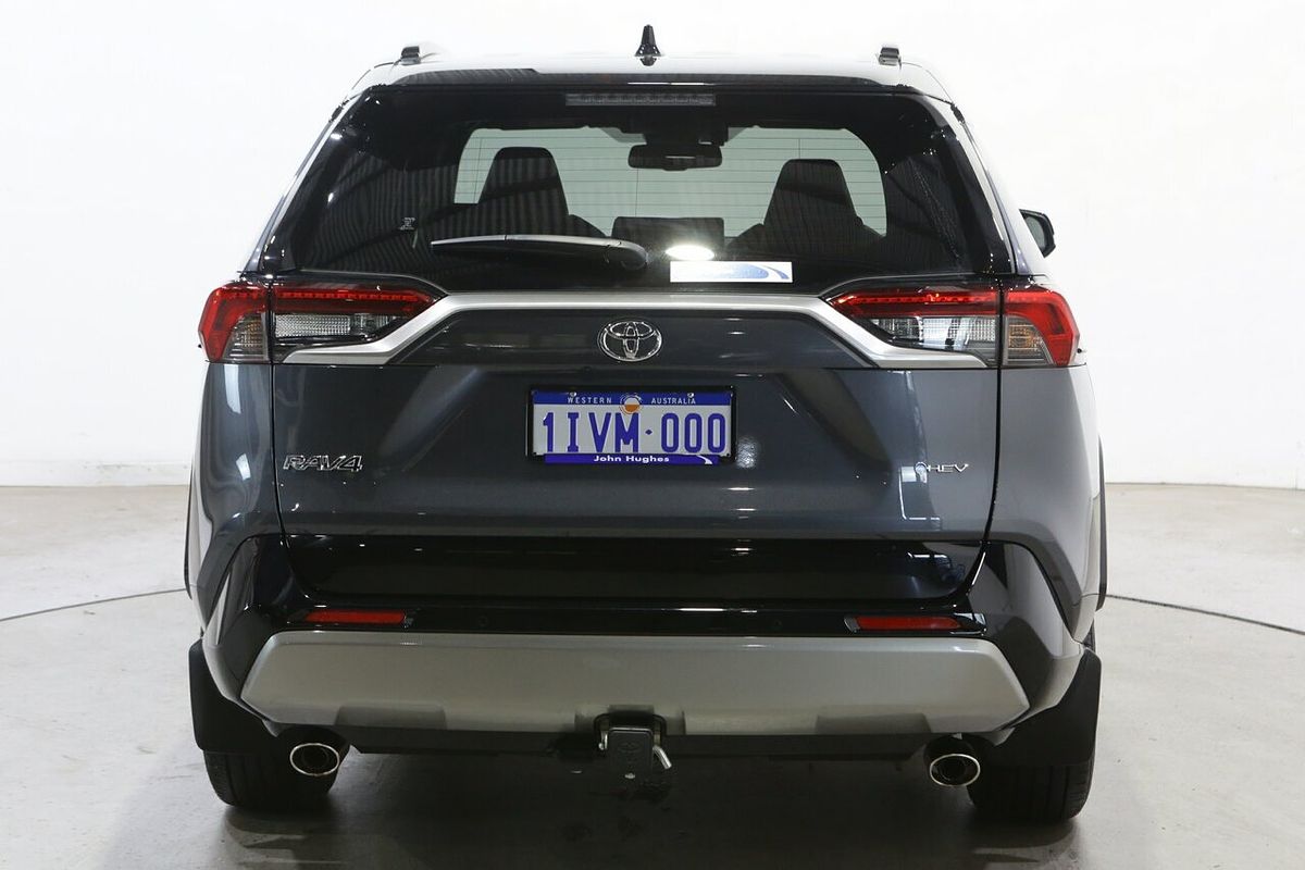 2024 Toyota RAV4 XSE AXAH52R