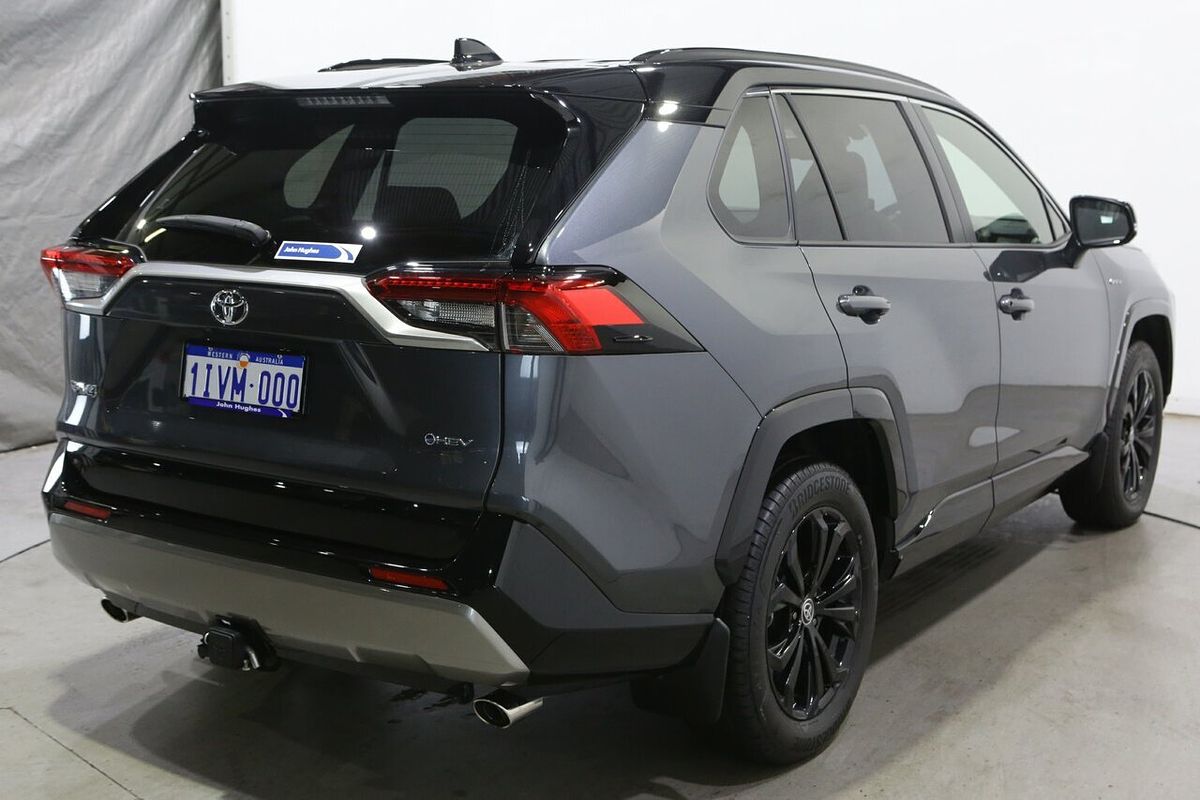 2024 Toyota RAV4 XSE AXAH52R