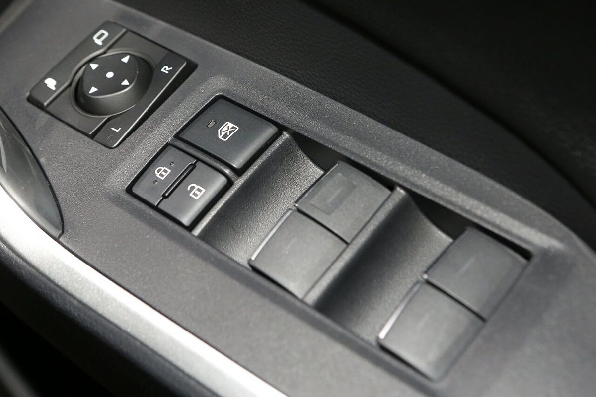 2024 Toyota RAV4 XSE AXAH52R