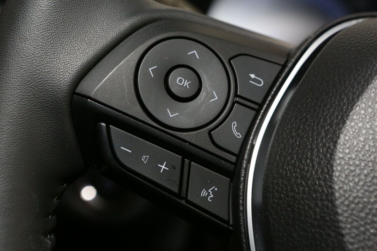 2024 Toyota RAV4 XSE AXAH52R