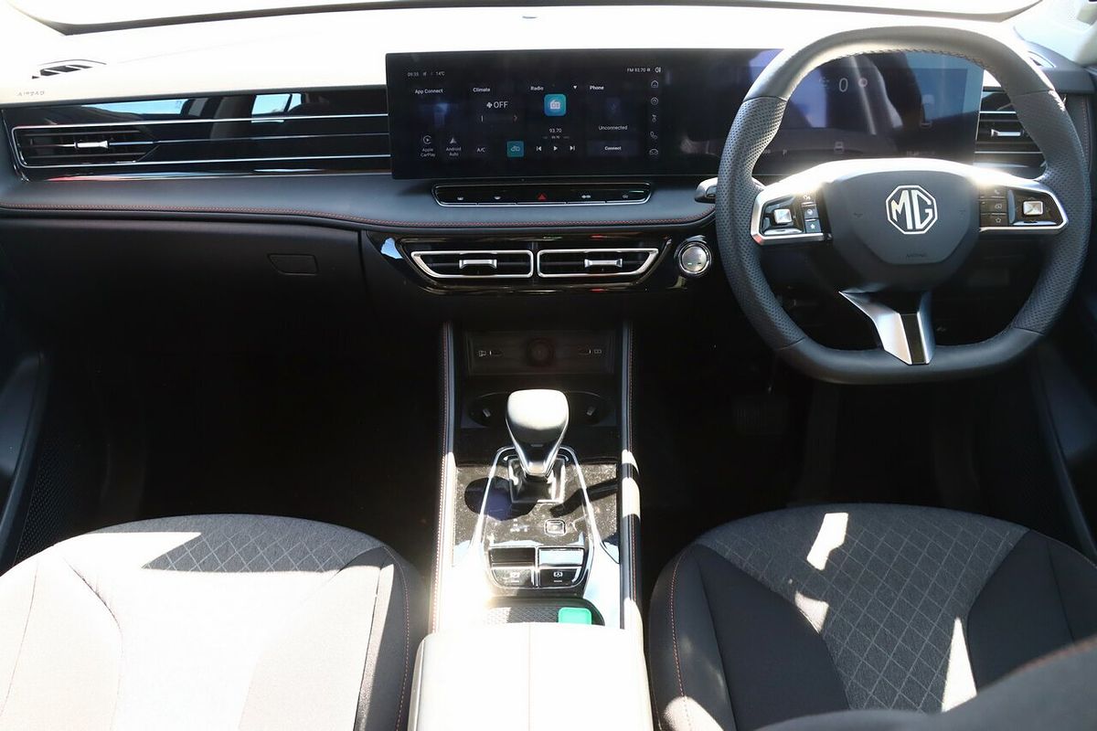 2024 MG HS Vibe AS33