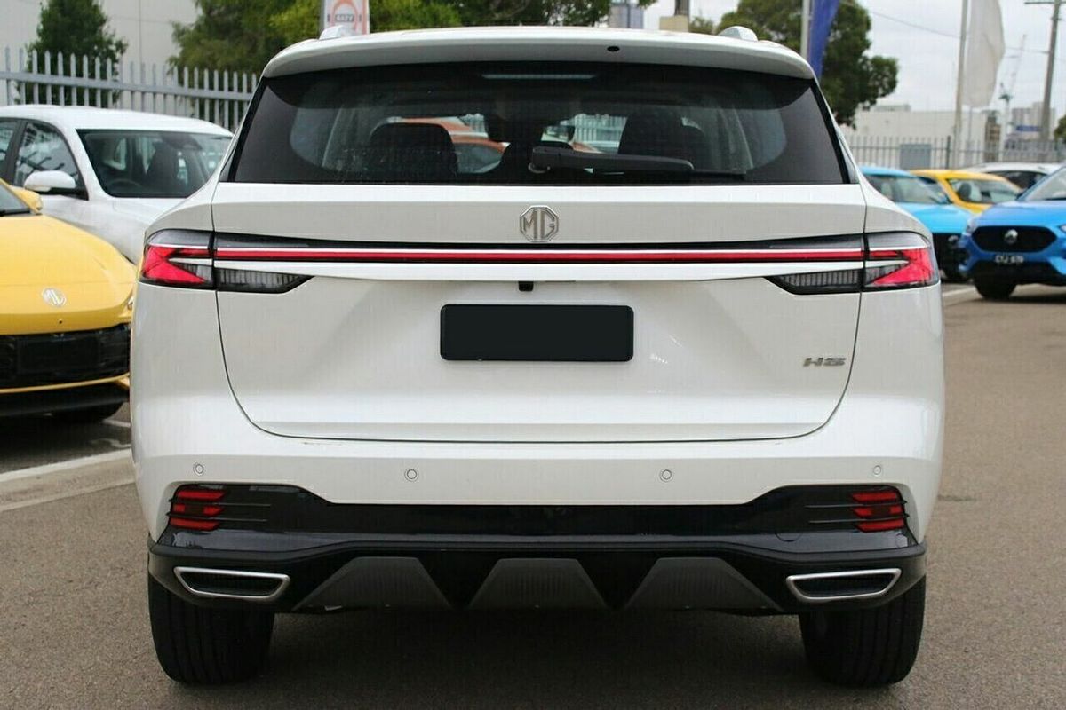 2024 MG HS Vibe AS33