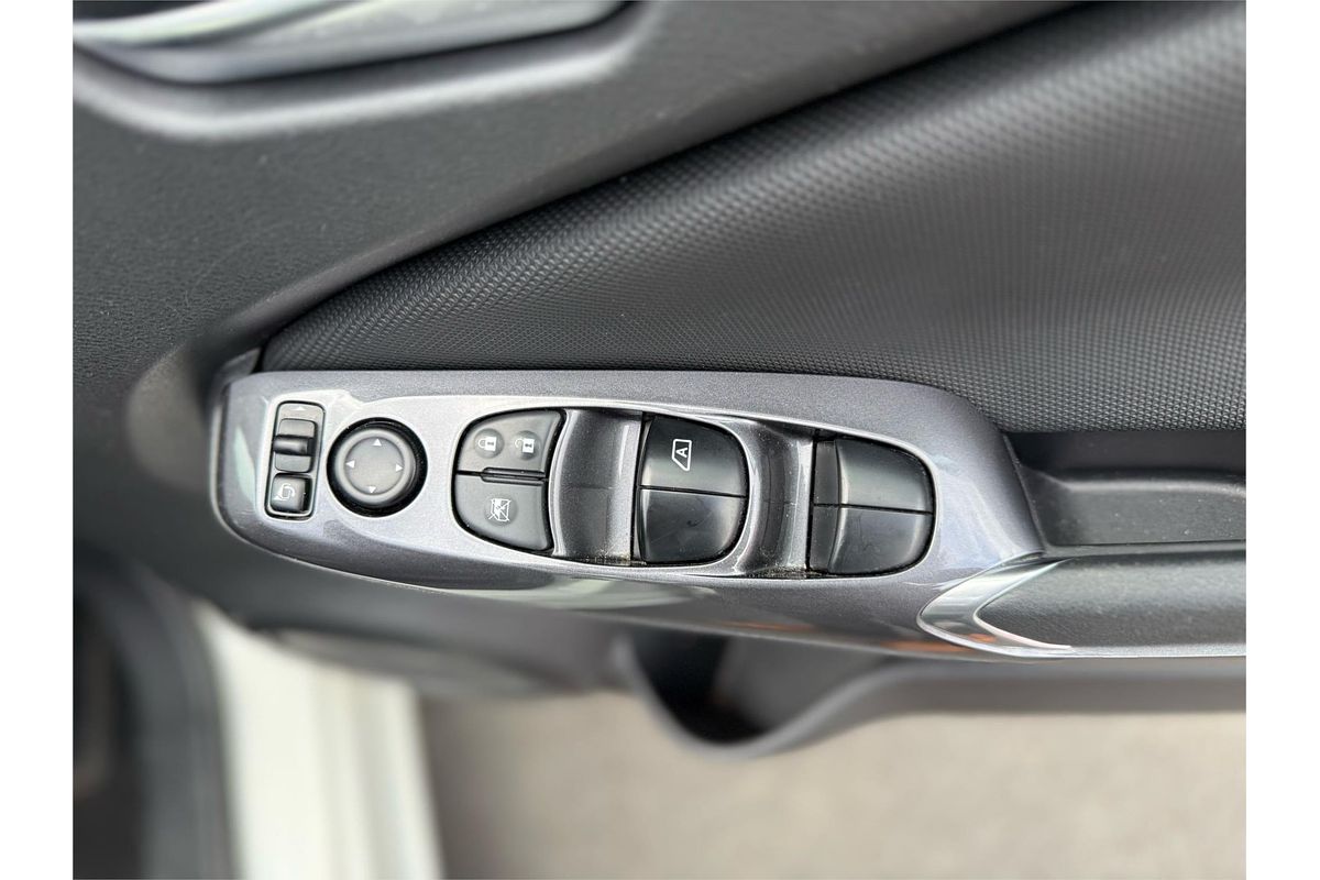 2023 Nissan JUKE ST+ F16