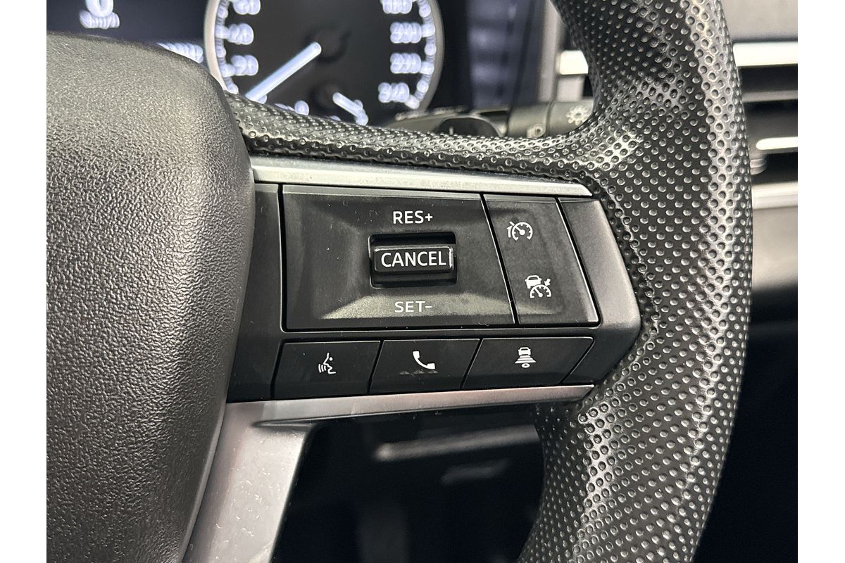 2024 Mitsubishi Outlander ES ZM