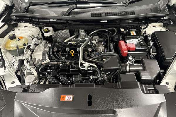 2024 Mitsubishi Outlander ES ZM