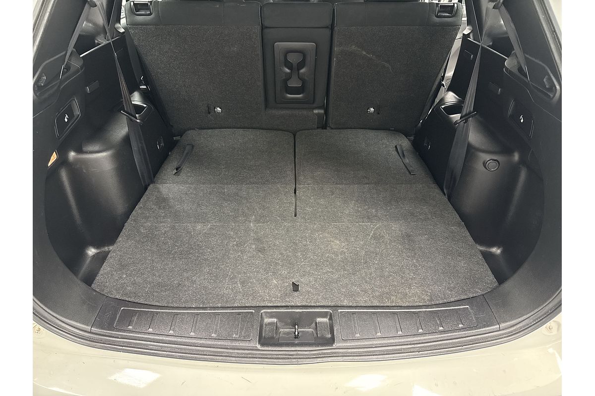 2024 Mitsubishi Outlander ES ZM