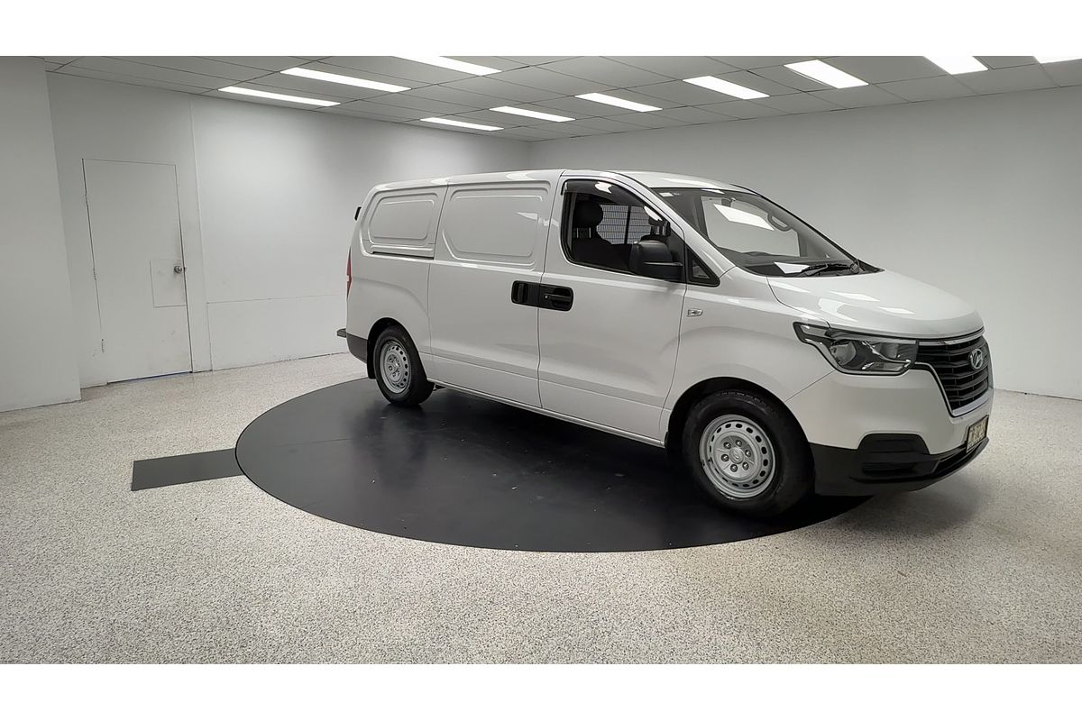 2018 Hyundai iLoad TQ4