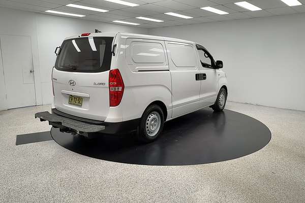 2018 Hyundai iLoad TQ4