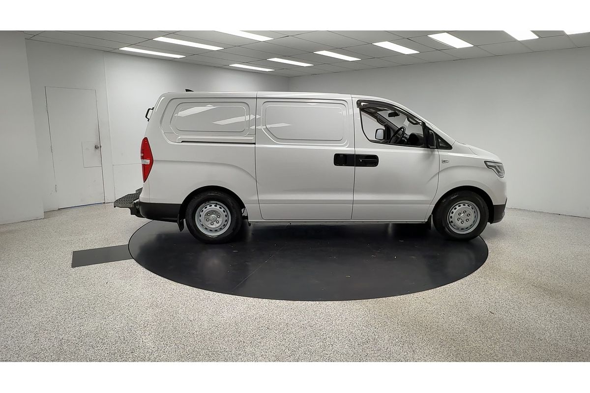 2018 Hyundai iLoad TQ4