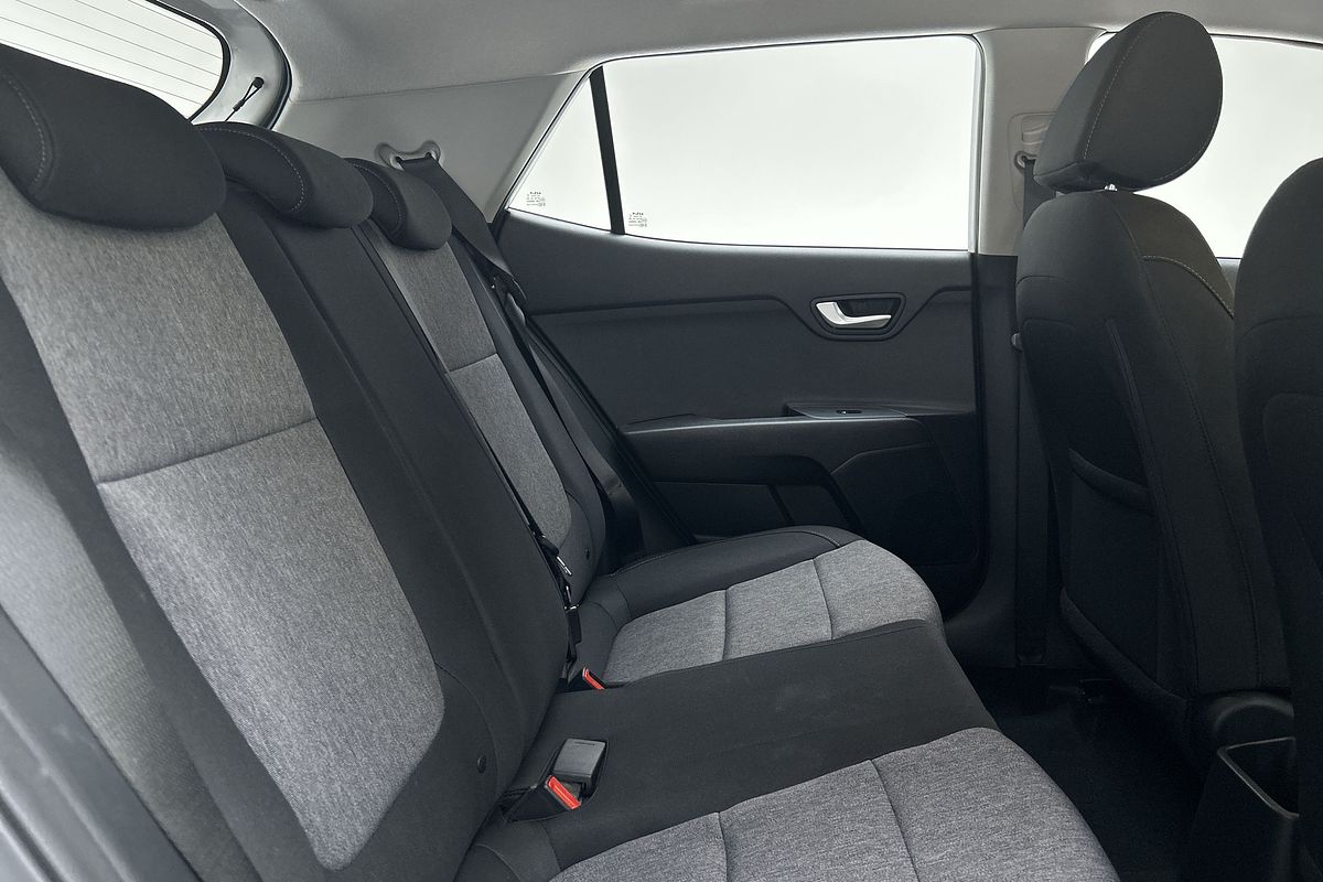 2024 Kia Stonic S YB