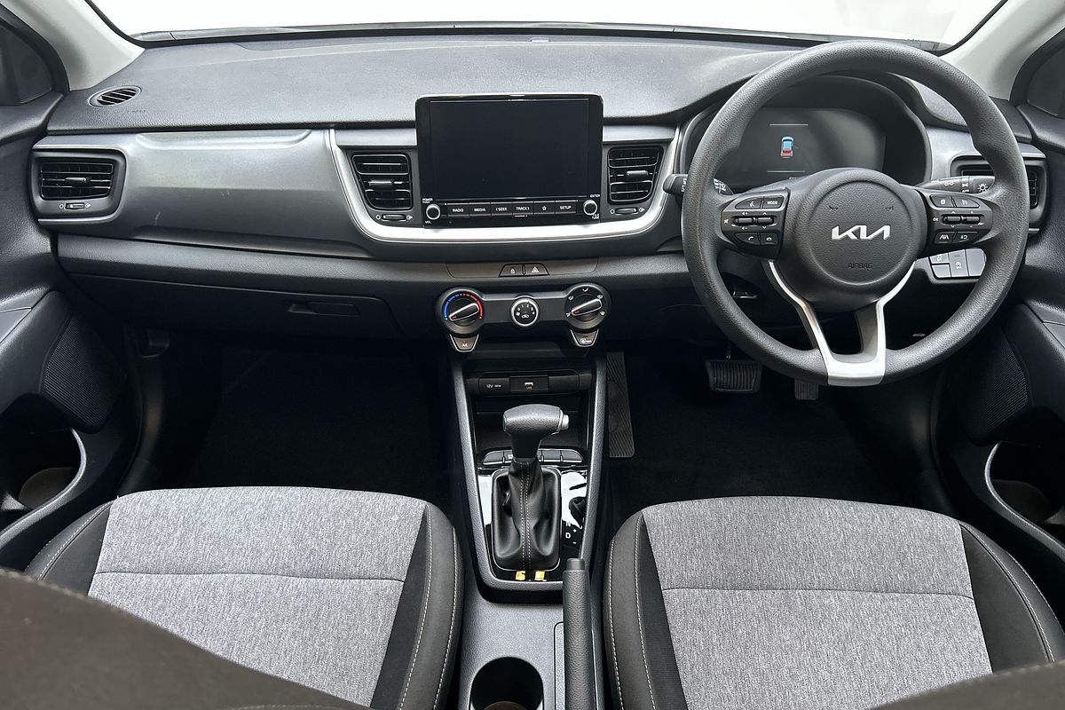 2024 Kia Stonic S YB