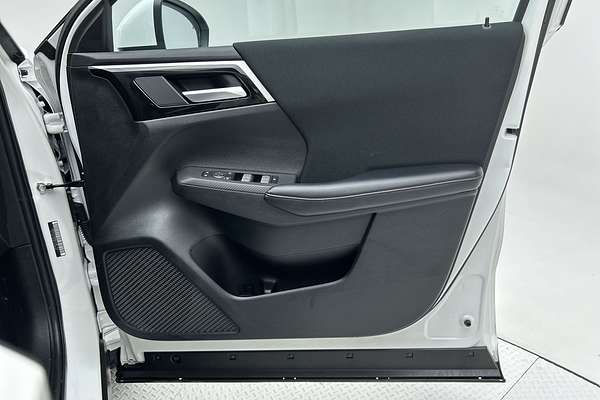 2023 Mitsubishi Outlander ES ZM