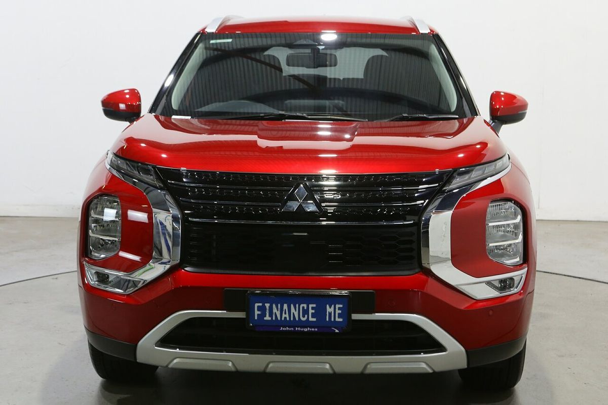 2024 Mitsubishi Outlander LS ZM