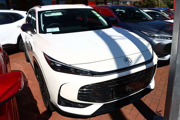 2025 MG HS Excite AS33