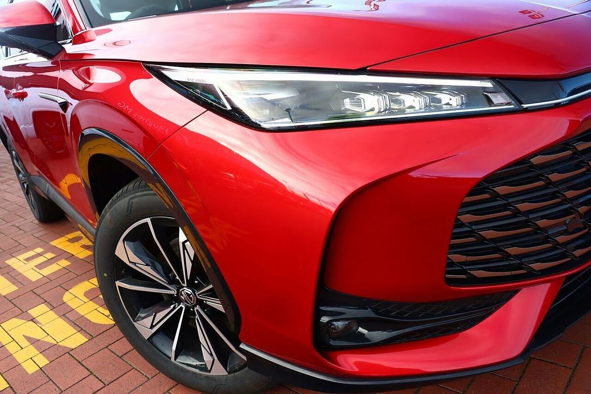 2025 MG HS Excite AS33