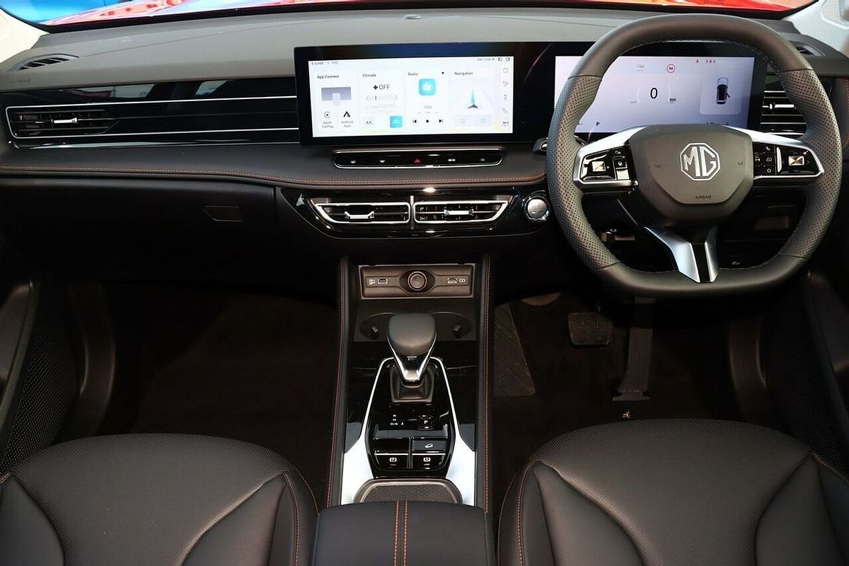 2025 MG HS Excite AS33