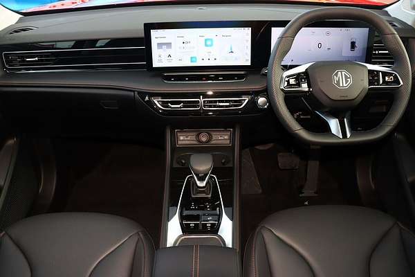 2025 MG HS Excite AS33