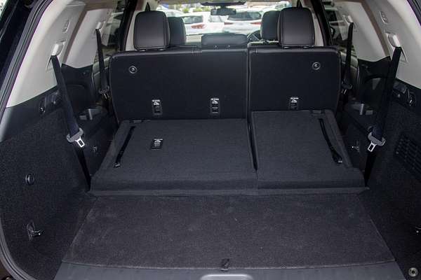 2025 Nissan Pathfinder Ti R53