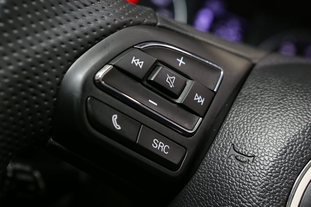 2024 MG ZS Excite AZS1