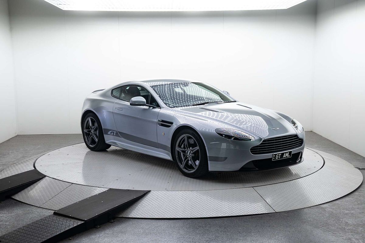 2016 Aston Martin V8 Vantage GT